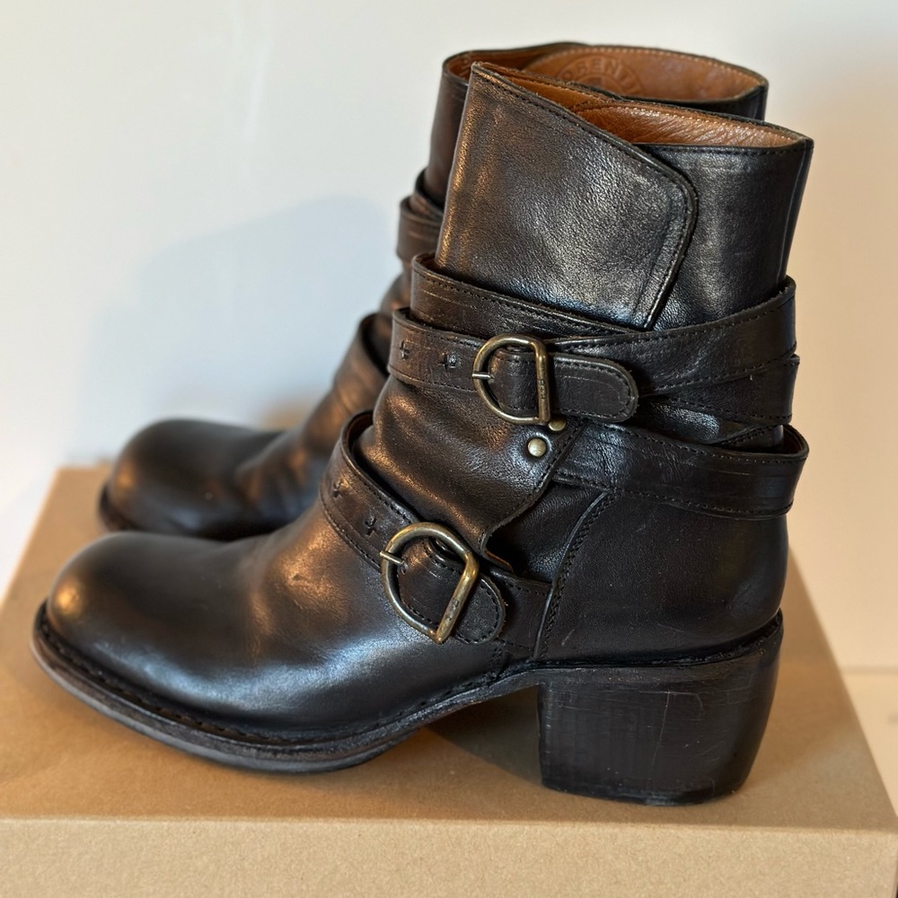 Fiorentini + Baker Black Leather Ankle Boots